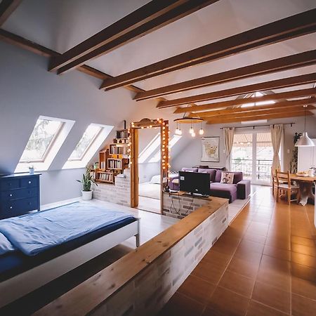 Pannonia Apartment Göd Dış mekan fotoğraf
