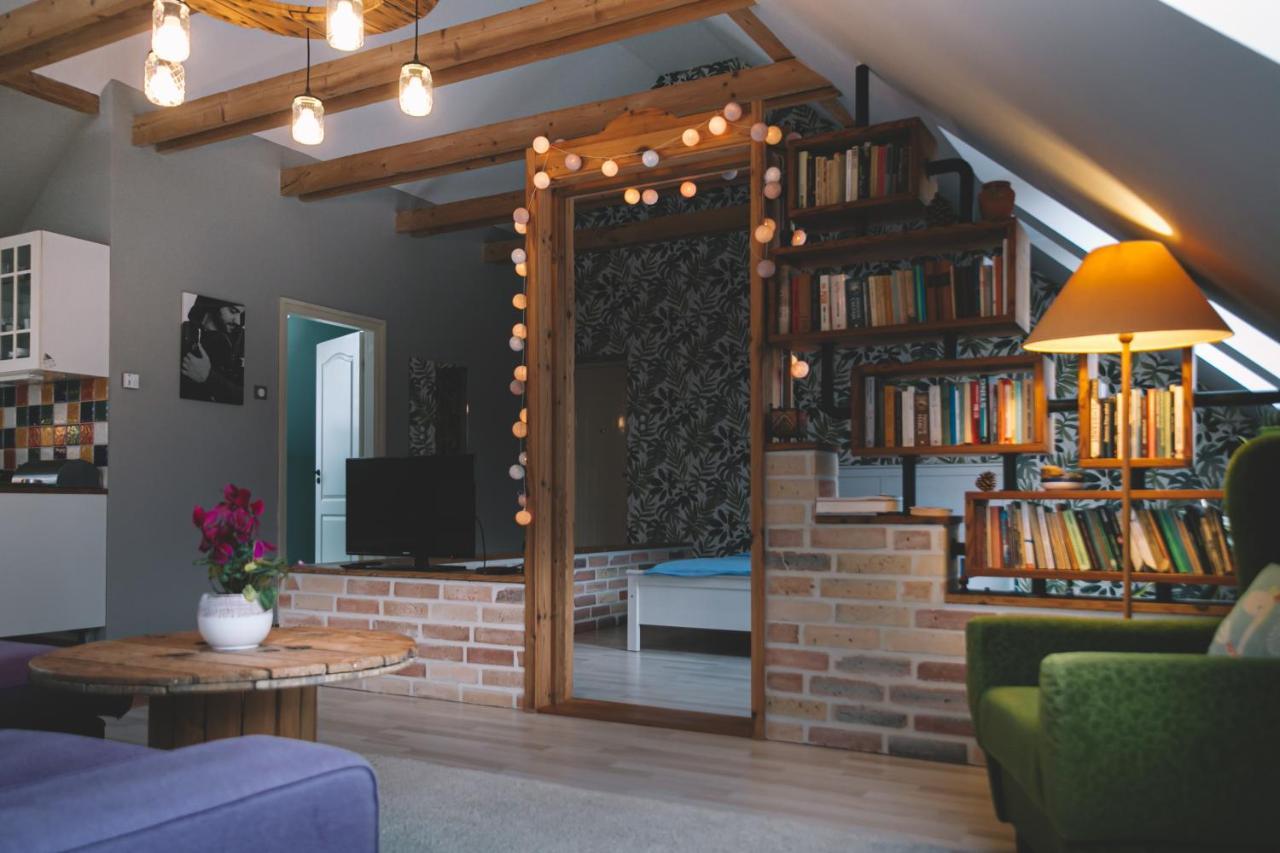 Pannonia Apartment Göd Dış mekan fotoğraf